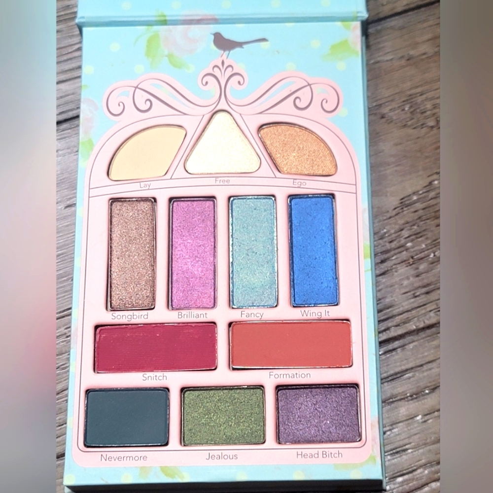 Pretty Vulgar Pretty Birdie Palette